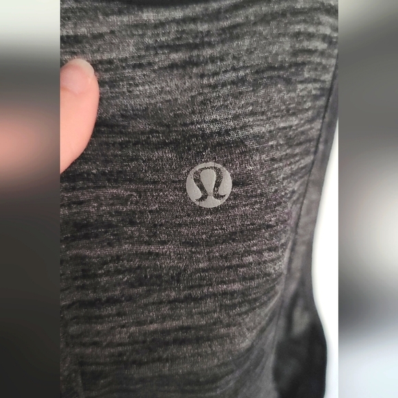 🍋 Lululemon Tank-  Charcoal Gray/Black - size 6/8 - Picture 4 of 4